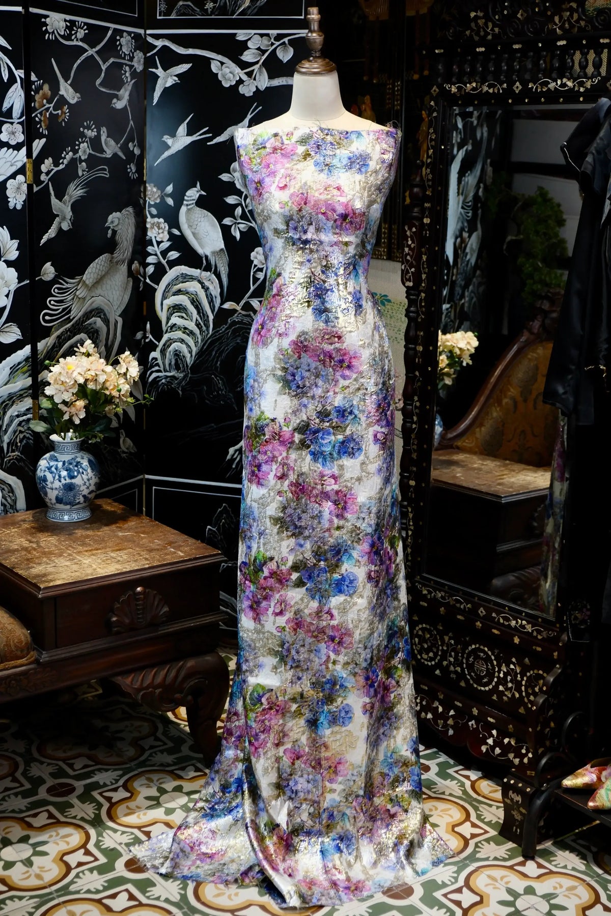 繁花似锦 · 意大利织金真丝| Blooming Splendor - Italian Lurex Jacquard Silk