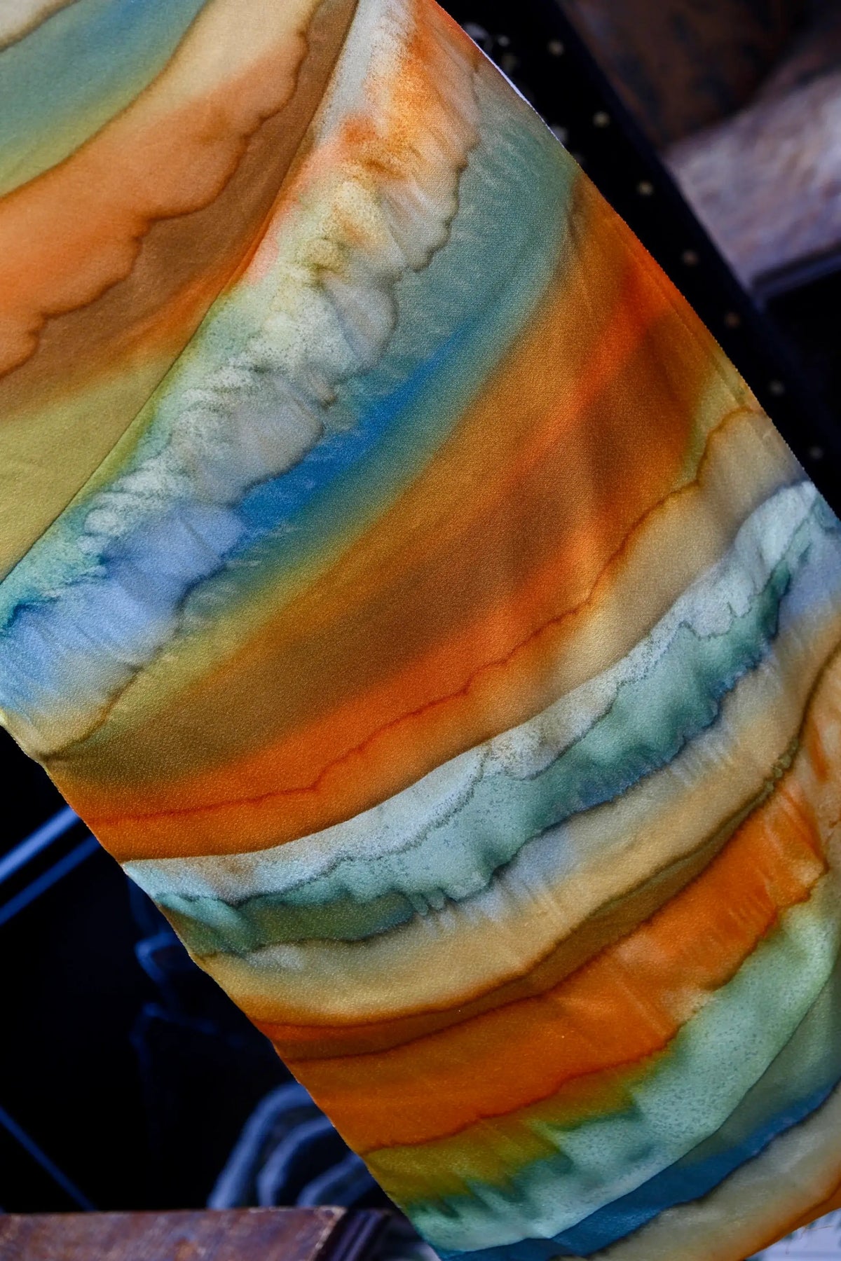 暖阳霞光 · 水彩波浪真丝面料 | Warm Horizon - Watercolor Wave Silk Fabric