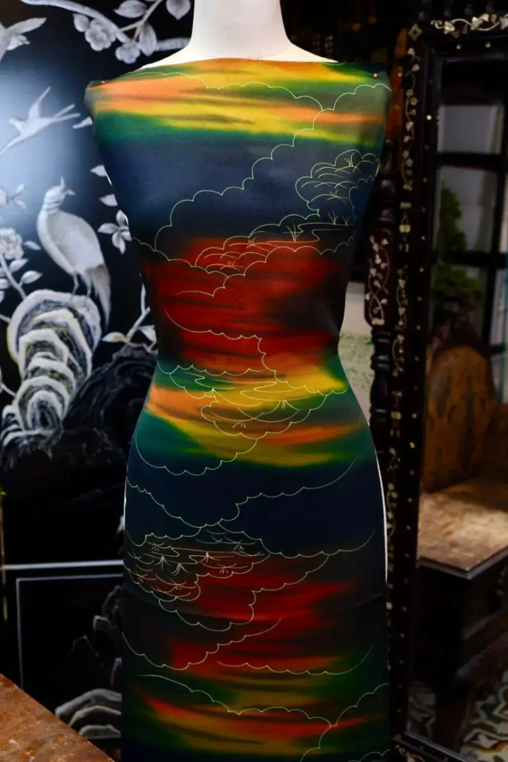 暗夜流霞 · 远山流云真丝面料 | Twilight Mist - Nightfall Landscape Silk Fabric