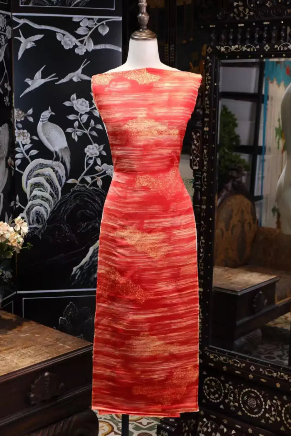 朱霞金辉 · 刷笔飞白真丝面料 | Gilded Horizon - Brushstroke Print Silk Fabric