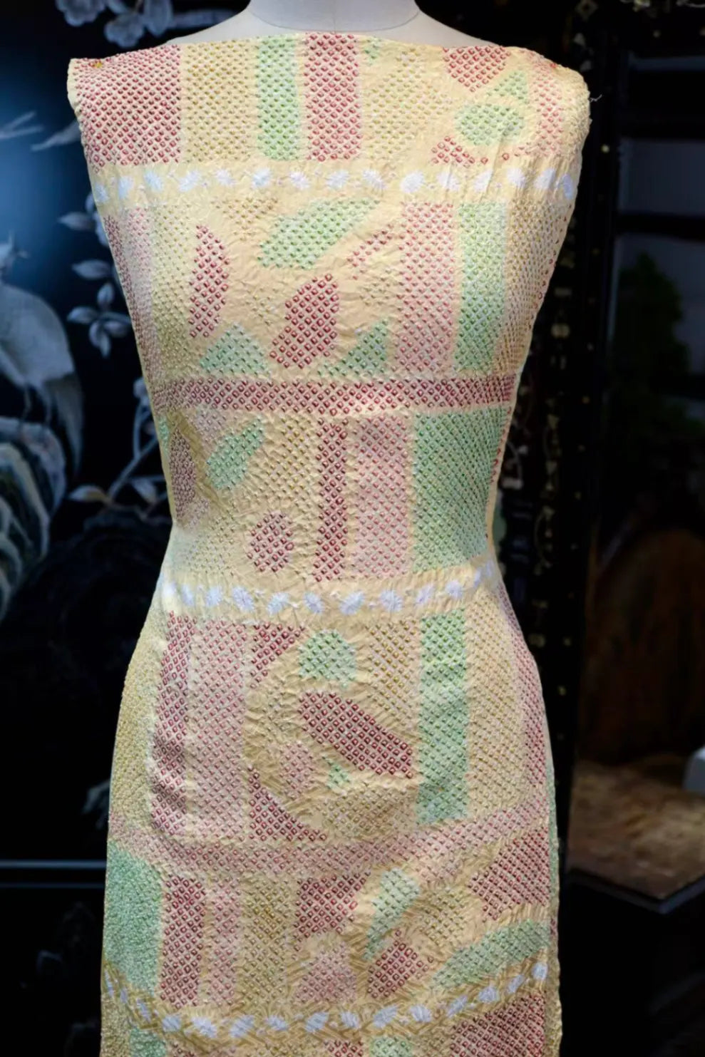 金辉流彩 · 绞缬拼块真丝面料 | Golden Radiance - Shibori Patchwork Silk Fabric