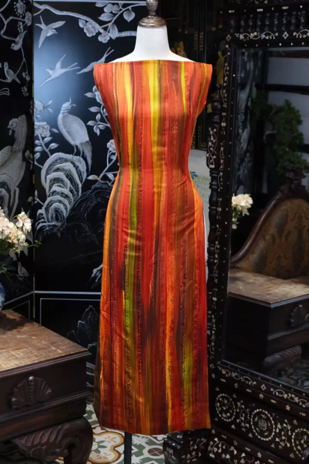 赤霞流光 · 刷染条纹真丝面料 | Sunset Radiance - Painted Stripe Silk Fabric