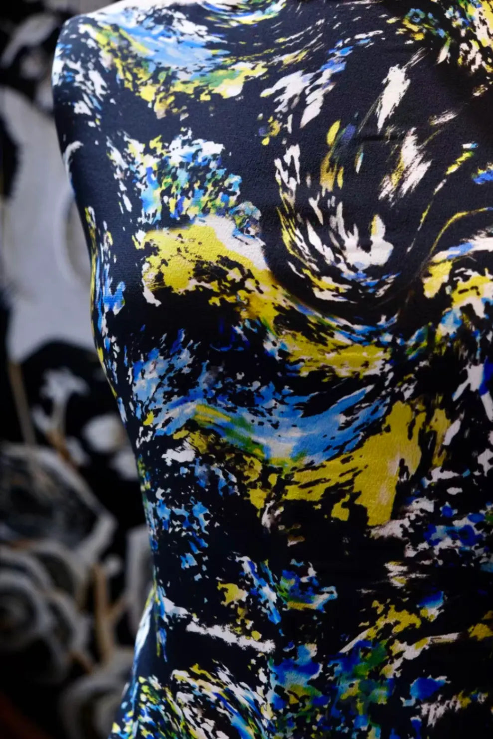 星涡流光 · 抽象泼墨真丝面料 | Starry Swirl - Abstract Splash Silk Fabric