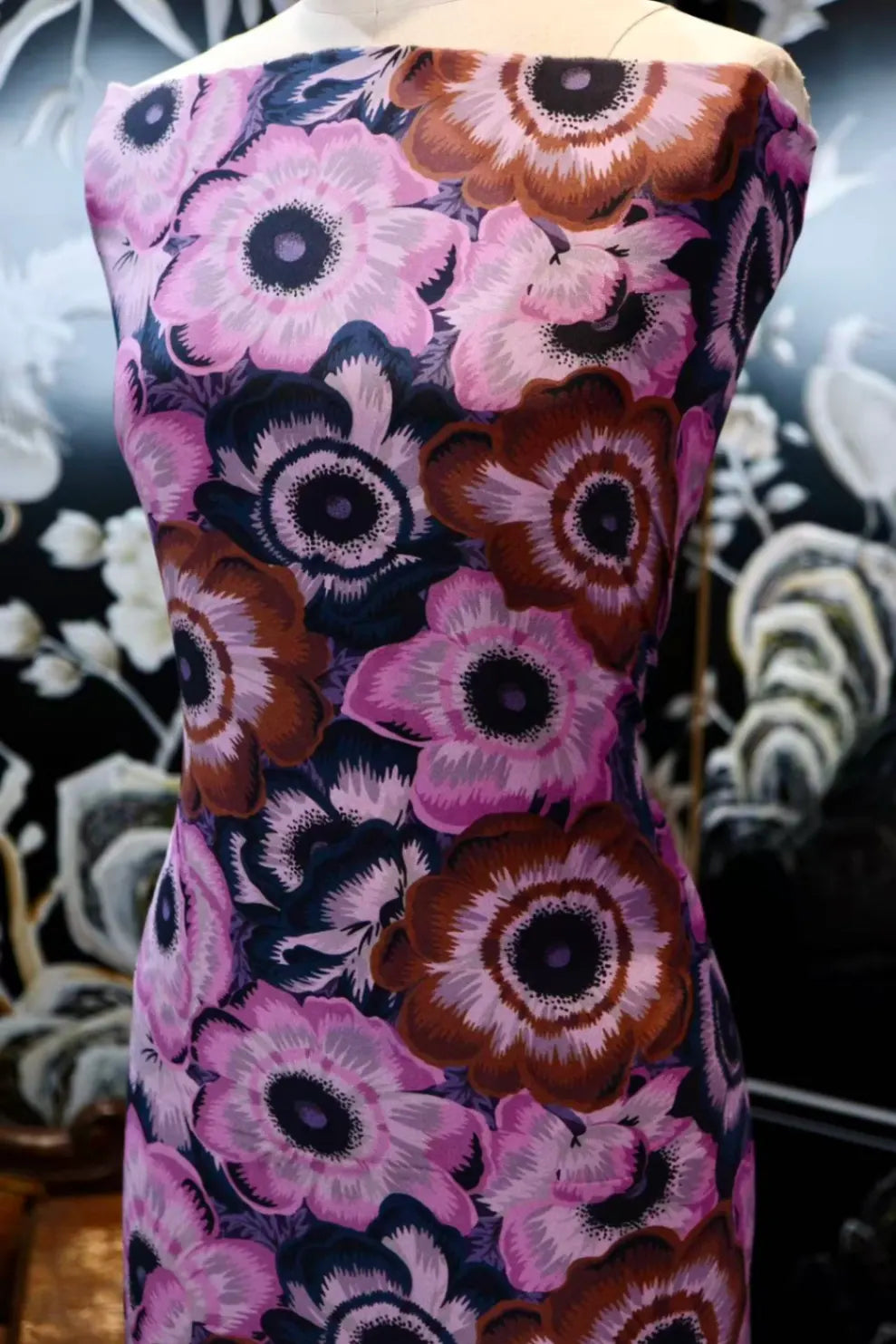 粉黛繁花 · 大花印花真丝面料 | Blush Blossom - Floral Print Silk Fabric
