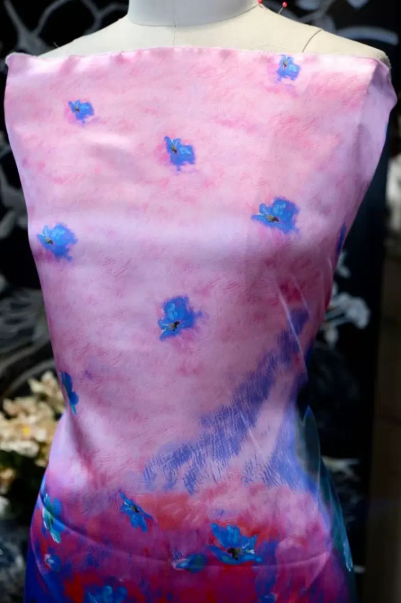 粉蓝霞光 · 渐变繁花真丝面料 | Blush to Azure - Gradient Floral Silk Fabric