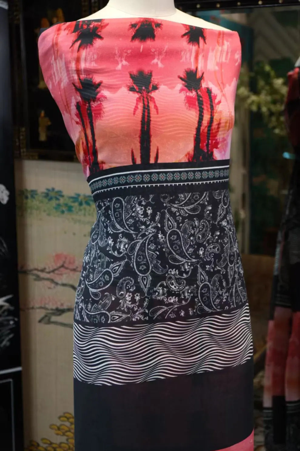 落日椰影 · 几何拼色真丝面料 | Sunset Palms - Colorblock Silk Fabric