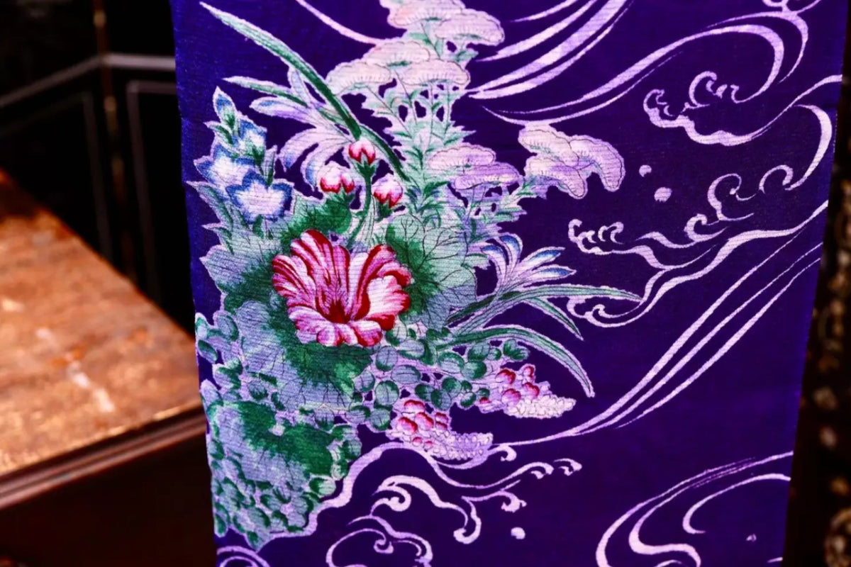 幽蓝松菊 · 流水百合真丝面料 | Royal Azure Wave - Pine and Lily Silk Fabric