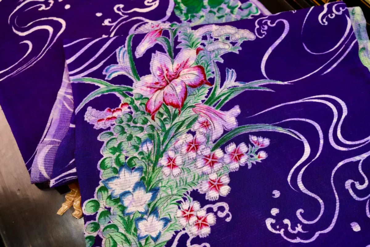 幽蓝松菊 · 流水百合真丝面料 | Royal Azure Wave - Pine and Lily Silk Fabric