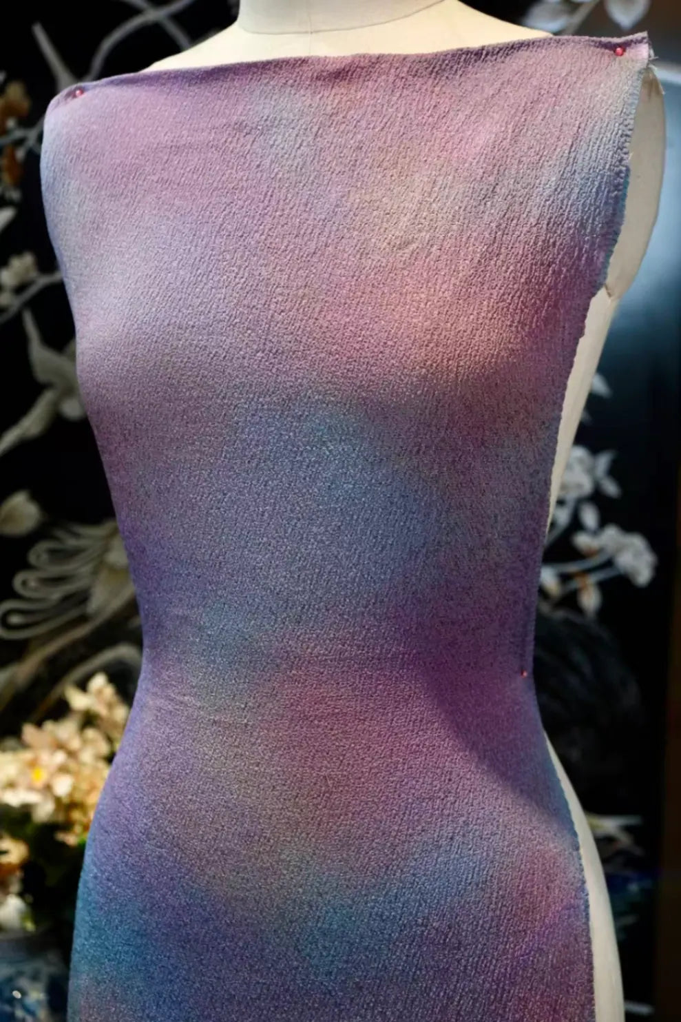 紫烟霞光 · 晕染真丝面料 | Nebula Glow - Gradient Silk Fabric