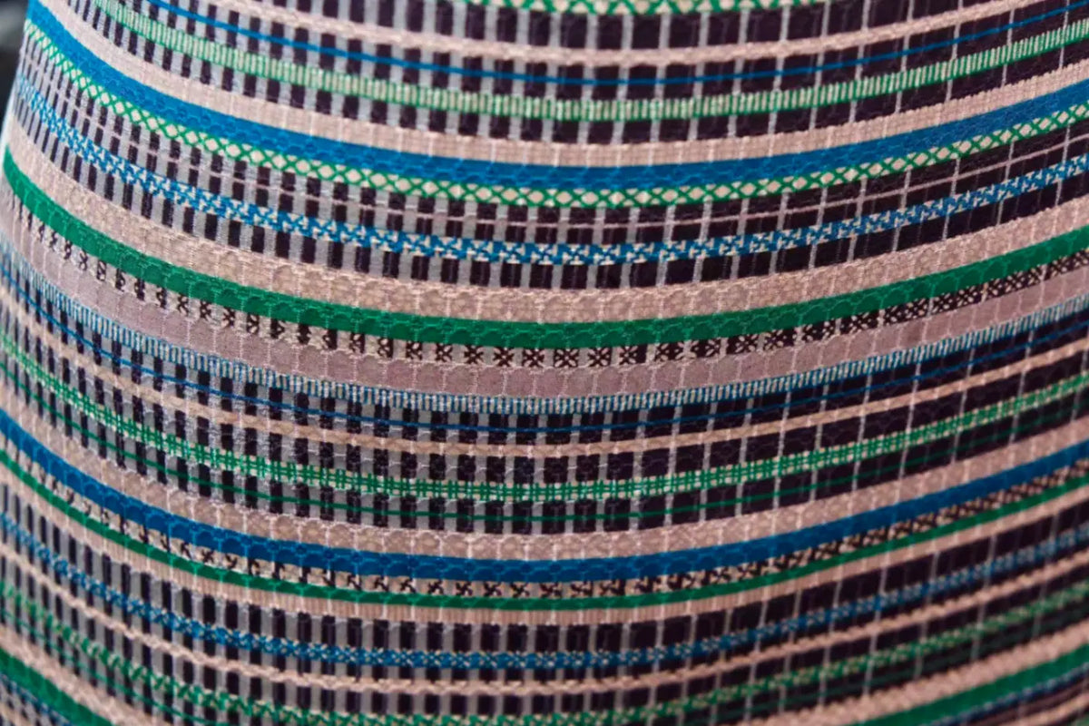 翠羽织锦 · 彩条几何真丝面料 | Emerald Brocade - Striped Geometric Silk Fabric