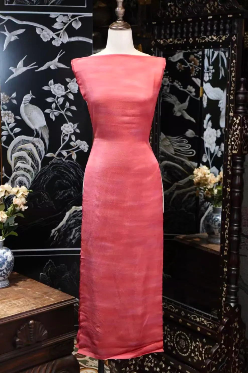 绯樱流光 · 渐变晕染真丝面料 | Blossom Glow - Gradient Silk Fabric