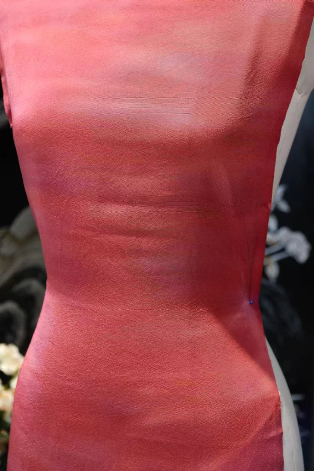 绯樱流光 · 渐变晕染真丝面料 | Blossom Glow - Gradient Silk Fabric