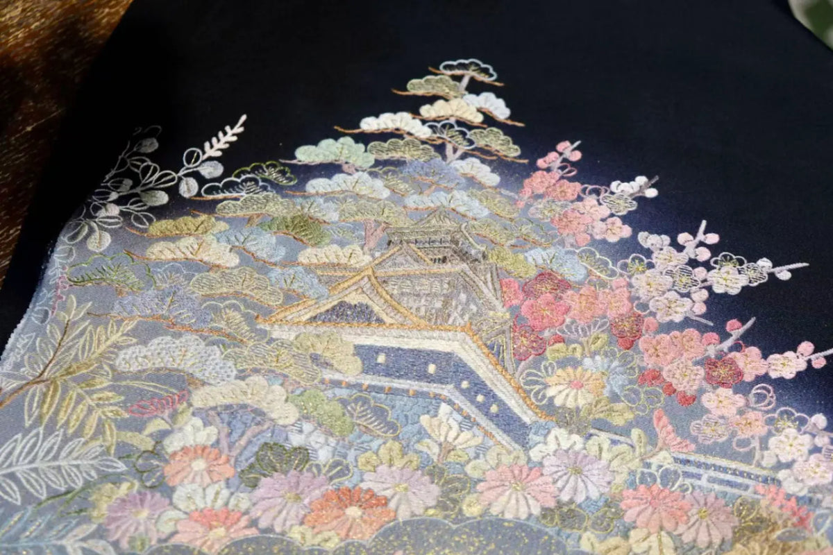 暗夜繁景 · 亭台花锦真丝面料 | Midnight Pavilion - Embroidered Floral Silk Fabric