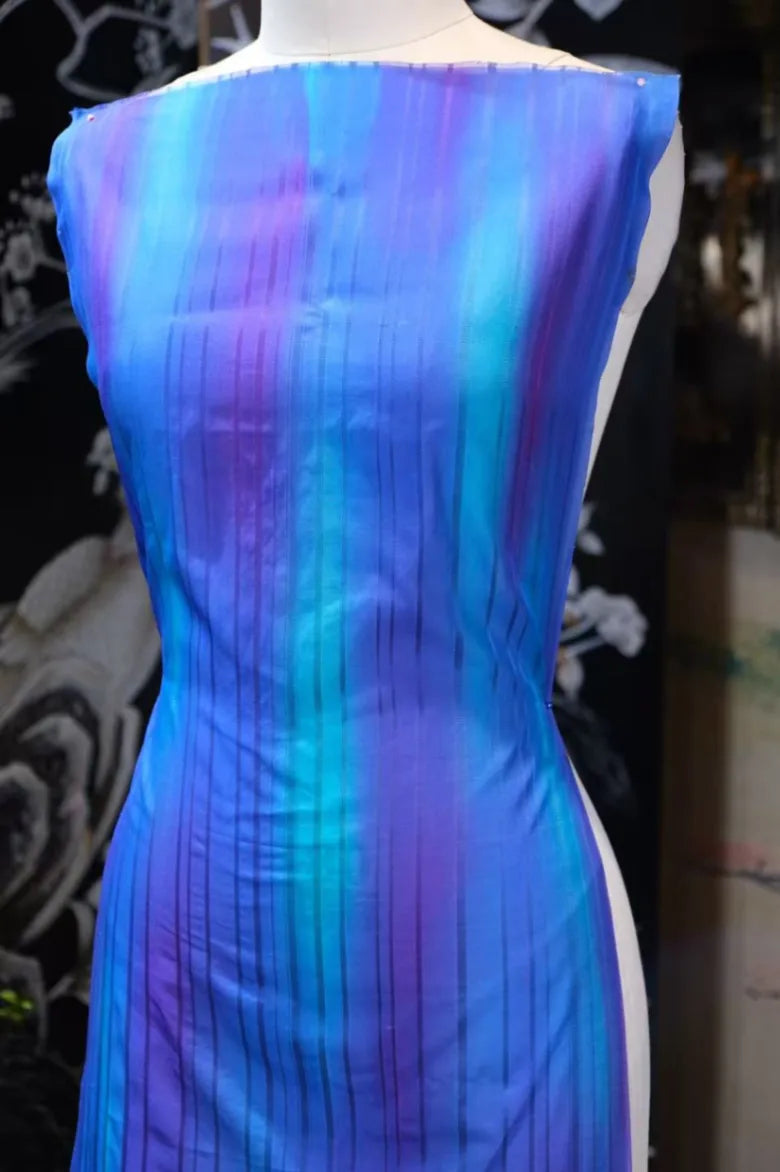蔚蓝流光 · 渐变条纹真丝面料 | Azure Glow - Gradient Striped Silk Fabric