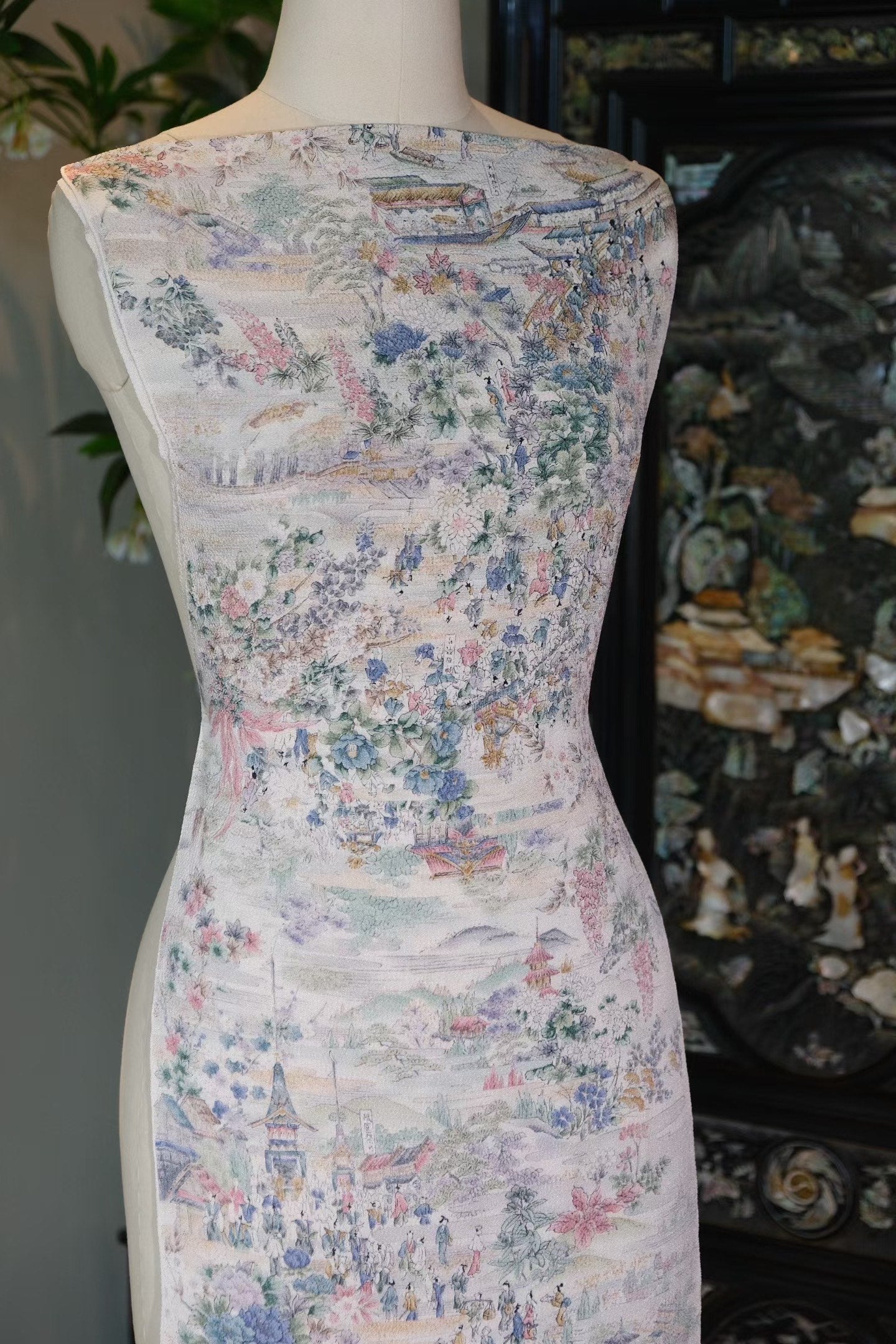 布料名 - 清明古韵 · 摩登月影 · 天外流光 / Fabric Name - Emerald Scroll · Shanghai Moonlight Shibori · Ethereal Aura