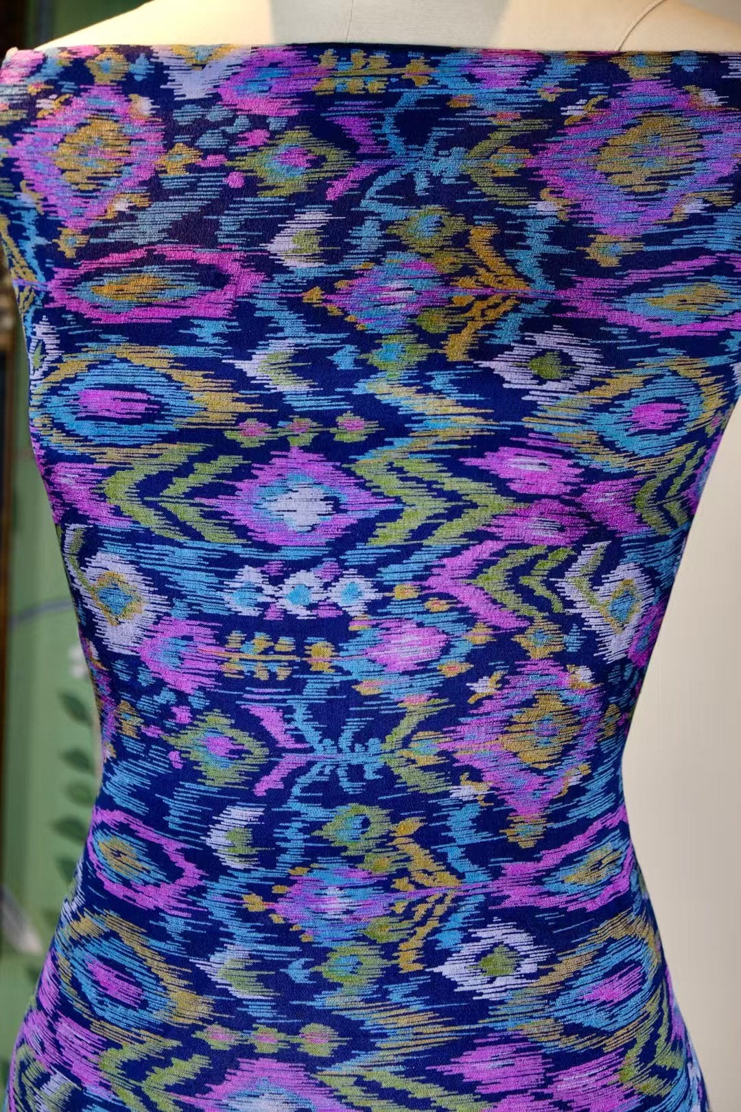 布料名 -《幻彩霓虹·云端图腾》—— 纯丝数码艺术伊卡特（Ikat）纹样创意面料 | Fabric Name - “Neon Mirage: Celestial Totems” — Creative Pure Silk Fabric featuring Digital Art Ikat Patterns