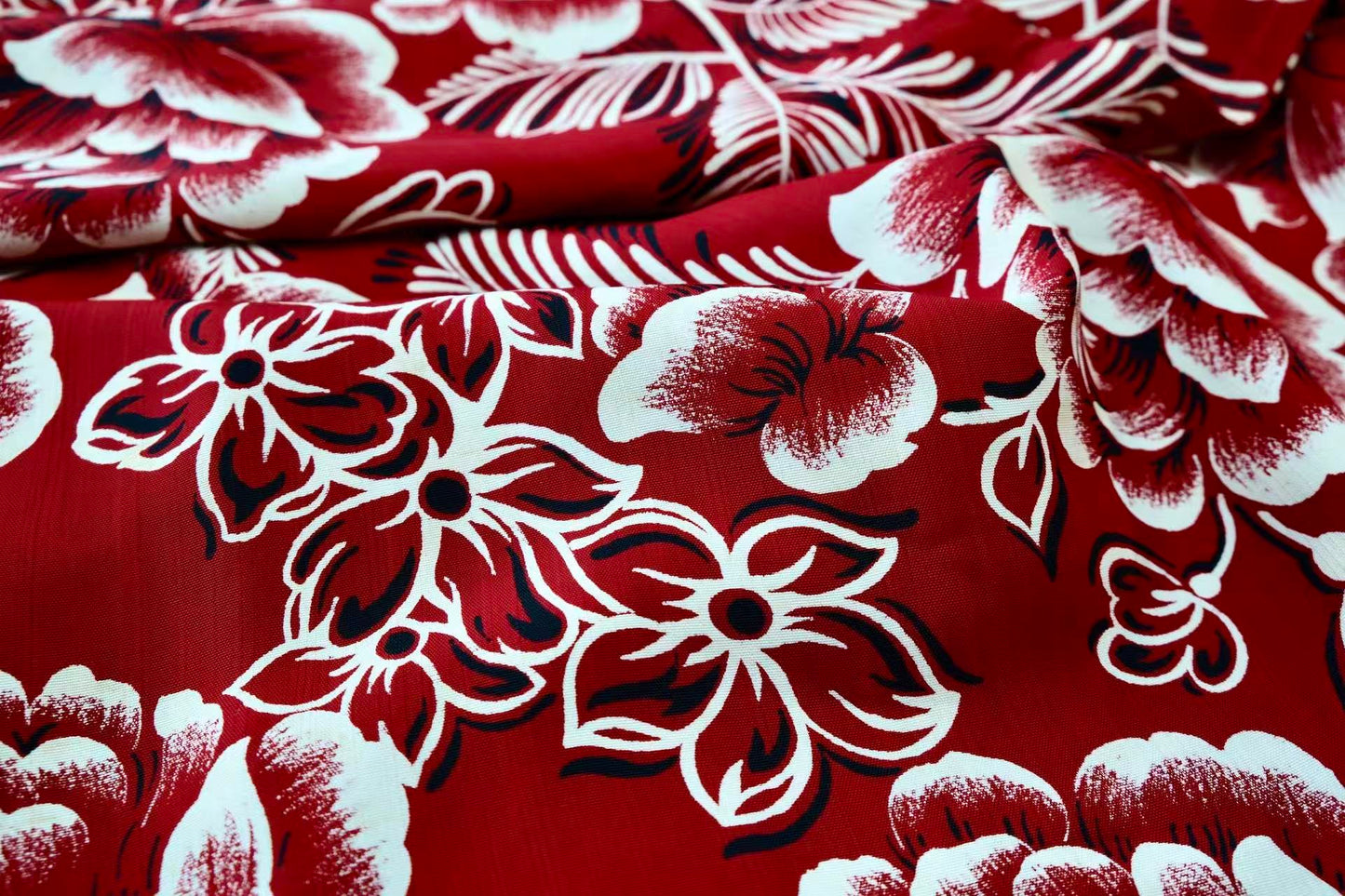 40年代 - 民国四十年代洋红泼墨牡丹纹古董旗袍 | 1940s - 1940s Carmine "Splashed-Ink" Peony Antique Qipao