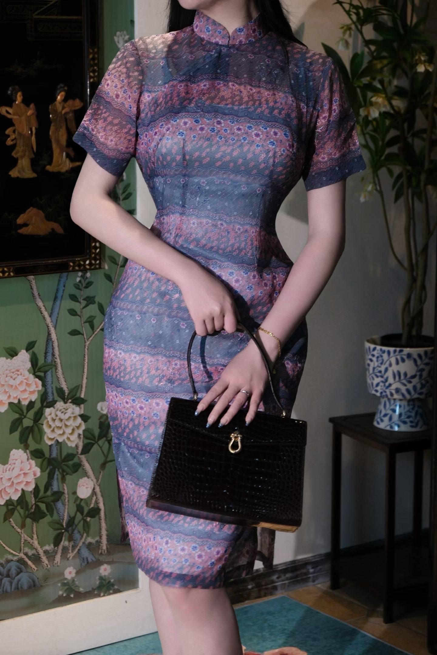 60年代 - 宿命的低语：Vintage 60年代灰粉交织花纱古董港式旗袍 / 1960s - The Whisper of Fate: Vintage 60s Antique Hong Kong Style Cheongsam in Dusty Rose and Gray Floral Gauze