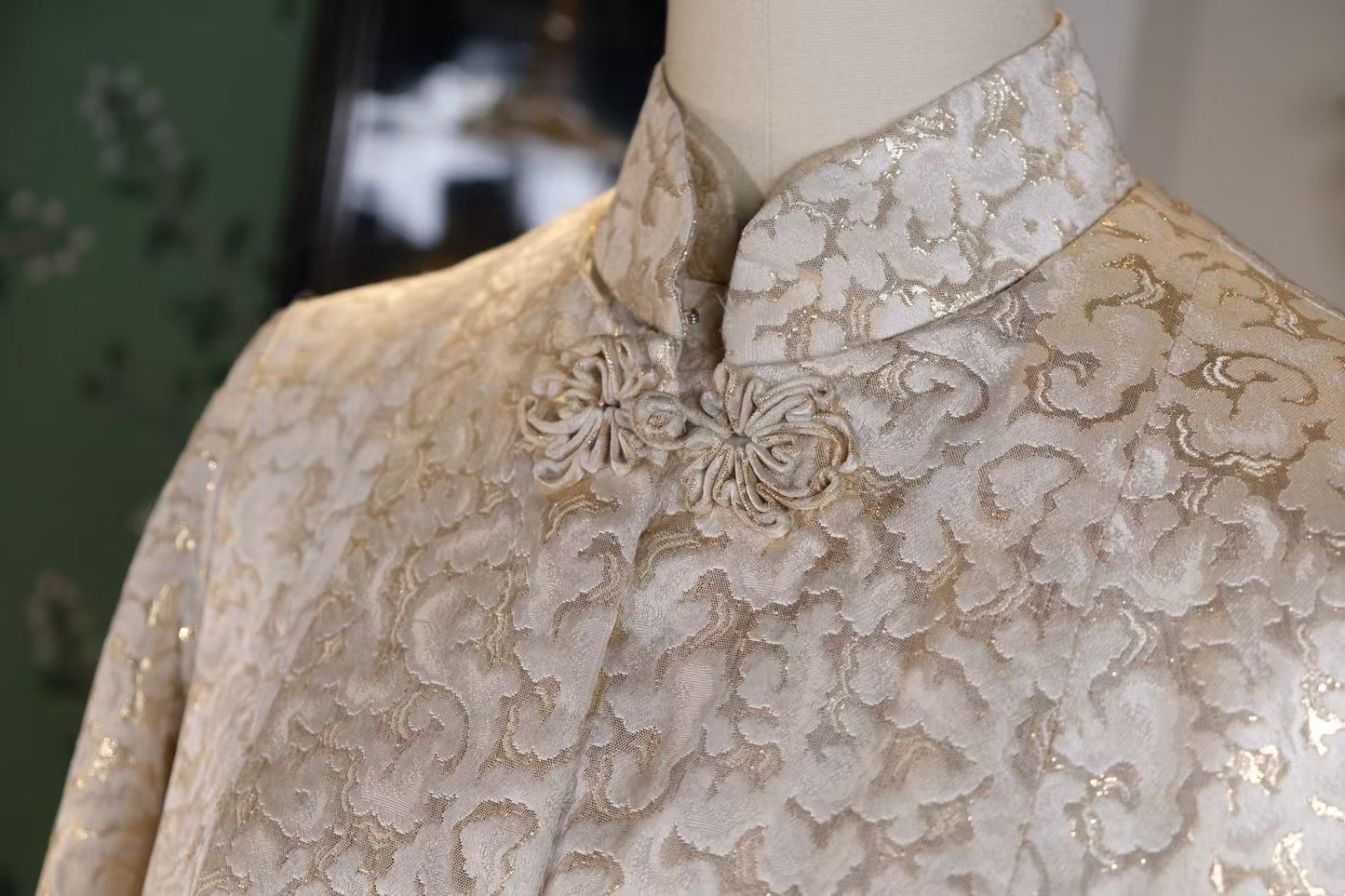 60年代 - 古董织金提花旗袍套装 / 1960s - Antique Gold Brocade Jacquard Qipao Set