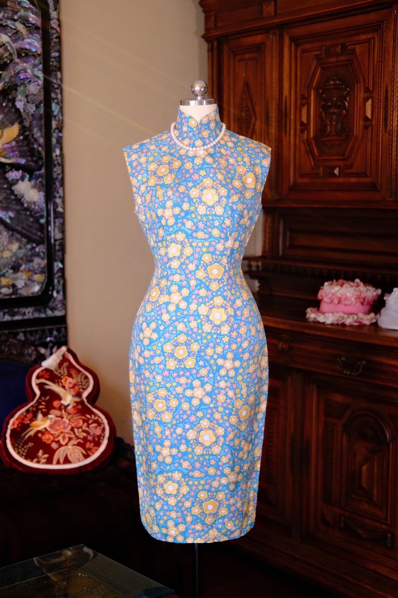 60年代 - 繁花与童真：针织麻上的意式花园 | 1960s - Blossoms and Innocence: An Italian Garden Rendered on Knit Linen