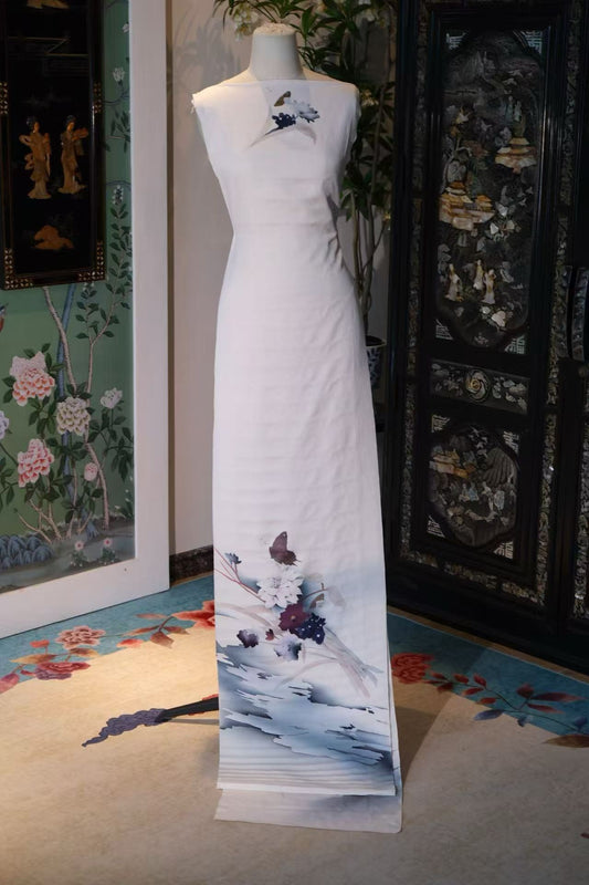 布料名 - 蝶恋溪月 / Fabric Name - Butterfly Stream Serenity