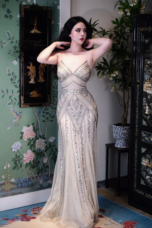 Vintage钉珠礼服👗- 流光溢彩九十年代复古鱼尾晚礼服：香槟米金色手工钉珠刺绣吊带修身长裙 / Vintage Beaded Dress - Glimmering Art Deco Mermaid Evening Gown: Champagne Beige Hand-Beaded Embroidery Spaghetti Strap Fitted Maxi Dress