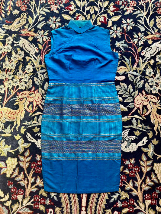 50年代 - 五十年代织金双宫真丝旗袍：香江霓裳的时光密码 | 1950s - 1950s Gold-Woven Double-Cousin Silk Qipao: The Temporal Code of Hong Kong Raiment