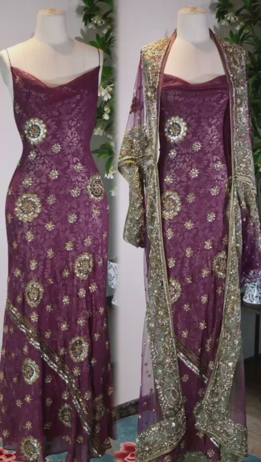 【紫韵繁花与流金：被时光淬炼的复古神话】| Purple Rhythm, Floral Profusion, and Flowing Gold: A Mythos Refined by Time — An Archival Analysis of a 1930s-Inspired Custom Silk Bias-Cut Ensemble