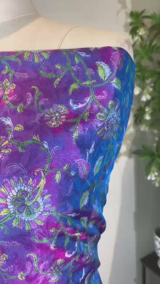 布料名 - 繁花秘史：古佩斯利纹样与如意卷草的紫调重构图谱 | Fabric Name - Secret History of Blooms: A Reconstructed Purple Atlas of Ancient Paisley and Ruyi Scrolls